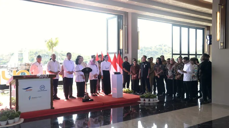 Presiden Jokowi saat meresmikan Hotel Inaya Bay, Senin (20/1/2020).