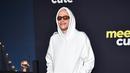 Pete Davidson menghadiri pemutaran perdana film 'Meet Cute' di Manhattan West Plaza, New York, Amerika Serikat, 20 September 2022. Dia mengenakan kacamata dengan nuansa funky dan memakai sepasang sepatu kulit mengkilap yang sama eksentriknya. (Photo by Evan Agostini/Invision/AP)