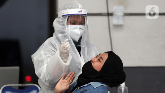 Stasiun Senen saat Cuti Bersama Natal 2020