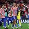 Penyerang Atletico Madrid asal Prancis, Antoine Griezmann (kedua kanan) bersama rekan-rekan setimnya merayakan kemenangan di akhir pertandingan leg kedua perempat final Liga Champions 2025/2026 melawan FC Barcelona di Stadion Metropolitano, Madrid pada Selasa 14 April 2026 waktu setempat atau Rabu (15/4/2026) dini hari WIB. tletico Madrid sukses melangkah ke semifinal Liga Champions 2025/2026. (Thomas COEX/AFP)