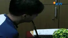Sejauh ini empat orang tua siswa yang telah melaporkan perbuatan bejat oknum guru tersebut.