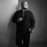 Eksklusif Mike Mohede (Fotografer: Galih W Satria, Digital Imagin: Muhammad Iqbal Nurfajri/Bintang.com)