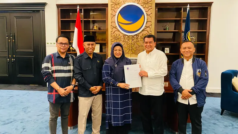 Penyerahan Rekomendasi Partai NasDem kepada bakal calon Bupati Tangerang dan Intan Nurul Hikmah sebagai bakal calon Wakil Bupati Tangerang dalam kontestasi Pilkada 2024.