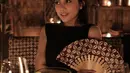 Melalui berbagai unggahan di media sosial, Rachel Vennya tampil menawan dengan berbagai gaya yang menunjukkan keahliannya memadukan fashion untuk berbagai suasana.  Mulai dari gaya feminin yang anggun, hingga kasual yang santai, Rachel Vennya sukses memberikan inspirasi untuk liburan penuh gaya. [@rachelvennya].