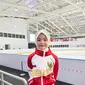 Penulis terkenal Ippho Santosa sedang berbangga. Putrinya, Mikaila Kaia Fathima, terjun ke kompetisi Thailand Open Figure Skating Trophy 2024 di Bangkok. (Foto: Dok. Koleksi Pribadi Ippho Santosa)