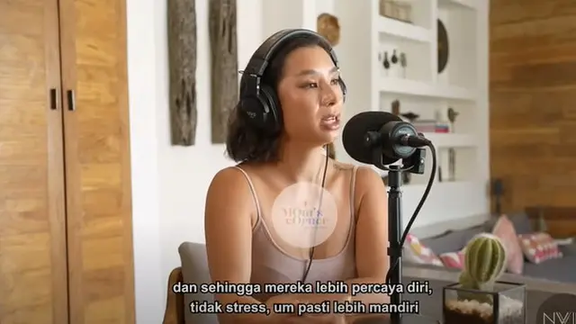 Jennifer Bachdim (Youtube/Nikita Willy)