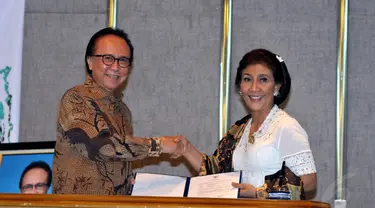 Serah terima jabatan Menteri Perikanan dan Kelautan berlangsung di Jakarta, Rabu (29/10/2014). (Liputan6.com/Panji Diksana)