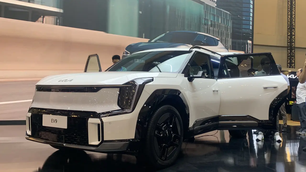 Mobil Listrik Kia EV9