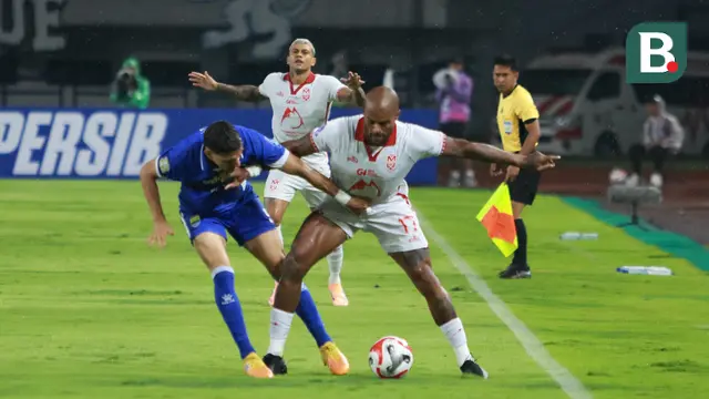 Foto: Jinakkan Malut United, Persib Bandung Kukuh di Puncak Klasemen BRI Super League