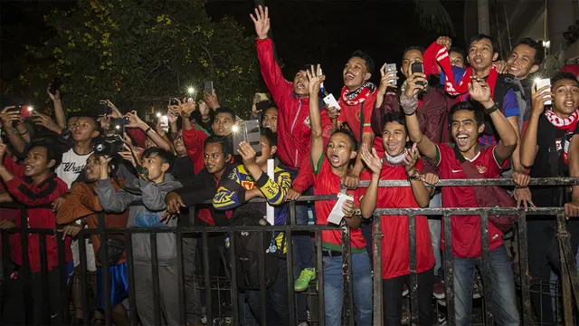 Foto Cerita: Sang Merah Putih Kembali Berkibar