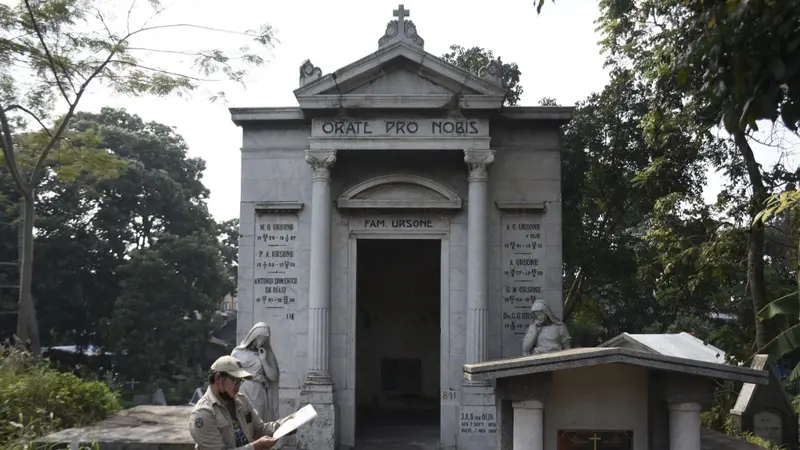 Makam Ursone