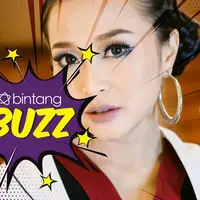 Menurunkan berat badan setelah melahirkan jadi PR bagi para ibu. Pastinya, mayoritas wanita ingin tubuhnya kembali ideal seperti sebelum melahirkan. Sama halnya dengan Rinni Wulandari yang naik 22 kilogram setelah melahirkan. Saat dirinya bertekad un...