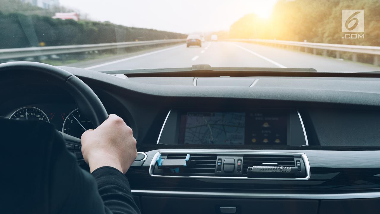 Cara Mengemudi Mobil Matic