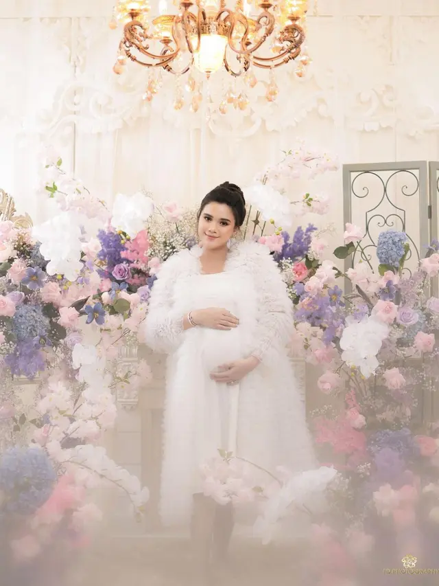 6 Pemotretan Maternity Shoot Audi Marissa, Memesona Bak Bidadari