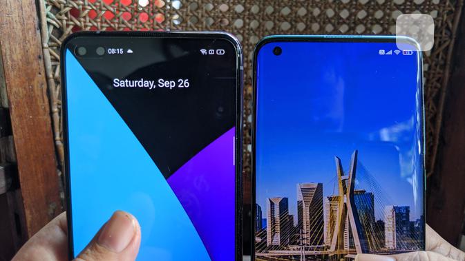 Xiaomi Mi 10 vs Realme X50 Pro. (Liputan6.com/ Yuslianson)