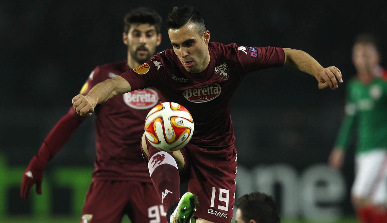 5. Nikola Maksimovic, diberitakan, Daily Mail, Chelsea mengincar bek Torino ini dengan menyiapkan dana sebesar 18,5 juta poundsterling. Lini belakang memang menjadi titik perhatian Antonio Conte untuk mendapat perbaikan. (AFP/Marco Bartorello) 