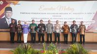 Pj Gubernur Sulbar Akmal Malik hadiri Executive Meeting Badan Pengelola Keuangan (BPK) Sulbar (Foto: Liputan6.com/Humas Pemprov Sulbar)