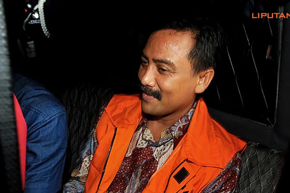 andi-mallarangeng-hambalang-131112b.jpg
