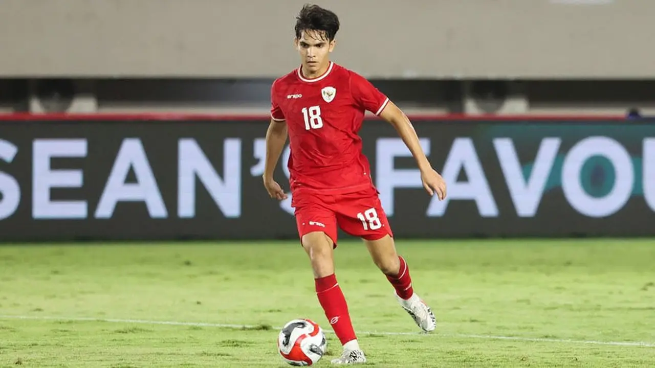 Aksi Victor Dethan bersama Timnas Indonesia di Piala AFF 2024 (c) Abdul Aziz