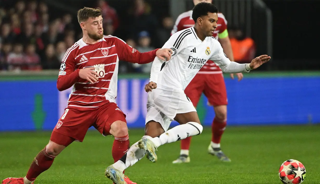 Berkat hasil ini, Real Madrid sukses mengamankan satu tempat di babak play off knock out. Sementara itu, Brest juga berhak lolos ke platy off meski menelan kekalahan. (AFP/Damien Meyer)