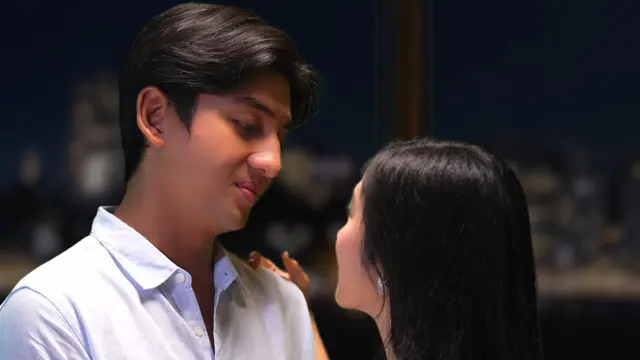 Cinta di Bawah Tangan