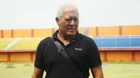 Legenda Hidup Persebaya Tangani Tim PON Jatim