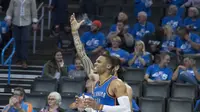 Pemain Oklahoma City Thunder Russell Westbrook mencetak 31 poin dalam partai melawan Minnesota Timberwolves, Minggu (22/10/2017) atau Senin pagi WIB. (J Pat Carter / GETTY IMAGES NORTH AMERICA / AFP)