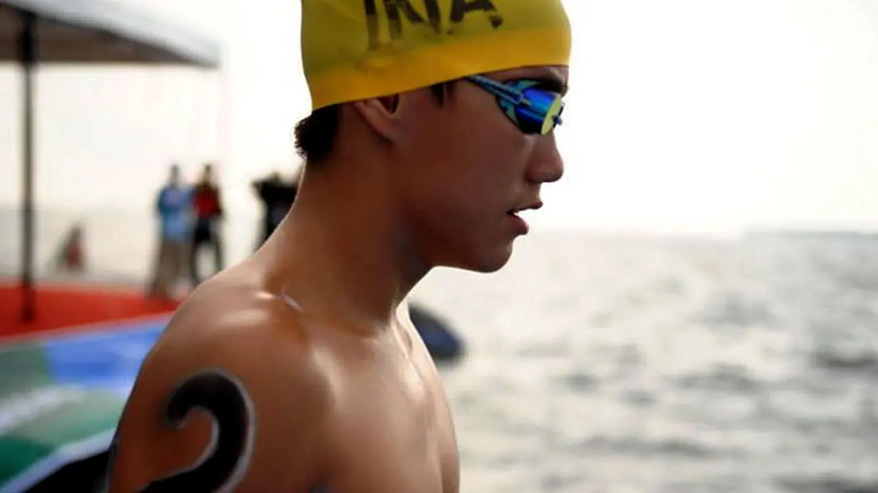 ricky-angga-renang-130903c.jpg