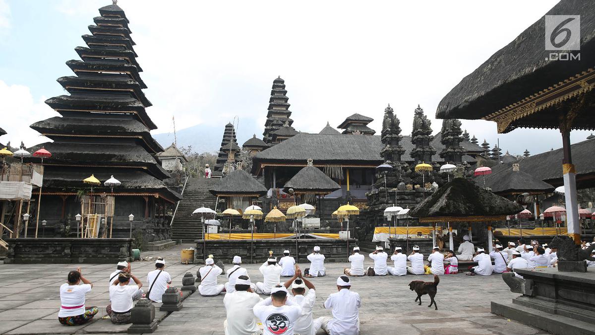 Sambut Nyepi 2022, Kenali 9 Pura Utama di Bali yang Banyak