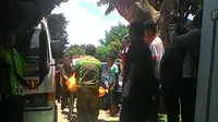 Korban Rafelia 2 Ditemukan Tewas Memeluk Bayinya