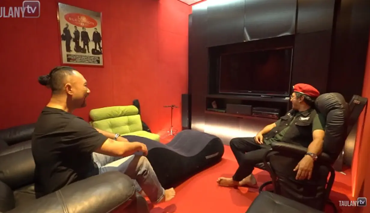 Rumah Ronal Surapradja (Sumber: Youtube/Taulany TV)