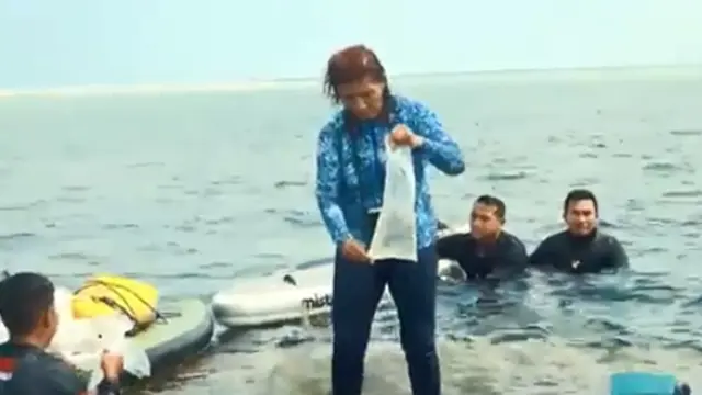 Susi Pudjiastuti