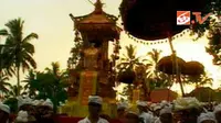 Umat Hindu Bali Rayakan Hari Saraswati