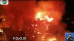 Kebakaran yang melanda kawasan padat penduduk di Kelurahan Krukut, Tamansari, diperkirakan membakar ratusan rumah warga di empat rukun tangga.