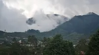 Kaldera raksasa gunung api purba, Dataran tinggi Dieng, Banjarnegara, Jawa Tengah. (Foto: Liputan6.com/Muhamad Ridlo)