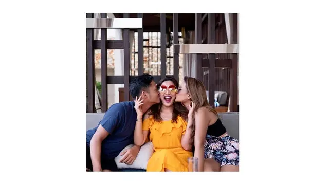 Kompak Banget, 5 Artis Ini Akrab dengan Anak Tiri