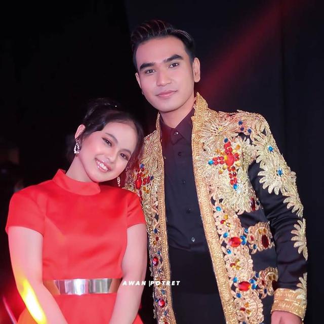 6 Potret Kebersamaan Putri D Academy Dan Hari Lida Didoakan Berjodoh Hot Liputan6 Com Mantan suami putri norwegia martha louise, ari behn meninggal dunia. 6 potret kebersamaan putri d academy