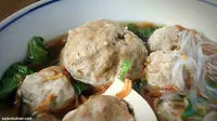 Rasakan Nikmatnya Bakso Jando yang Kenyal Nan Gurih