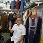 Menteri Perdagangan (Mendag) RI Zulkifli Hasan (Zulhas) meninjau langsung para pedagang Pasar Johar, Semarang, Jawa Tengah, Sabtu, (7/10/2023)