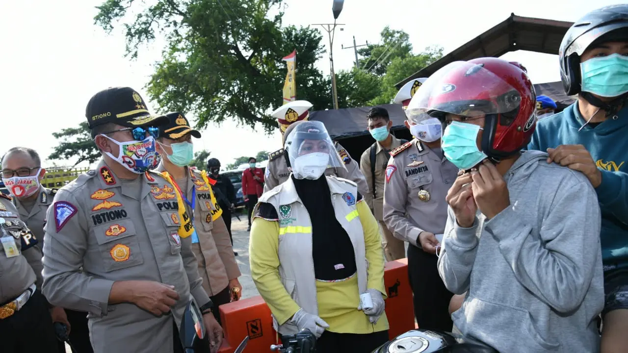 Pemudik yang Diminta Putar Balik di Tol Pejagan Jateng Dapat Beras 5 Kilogram