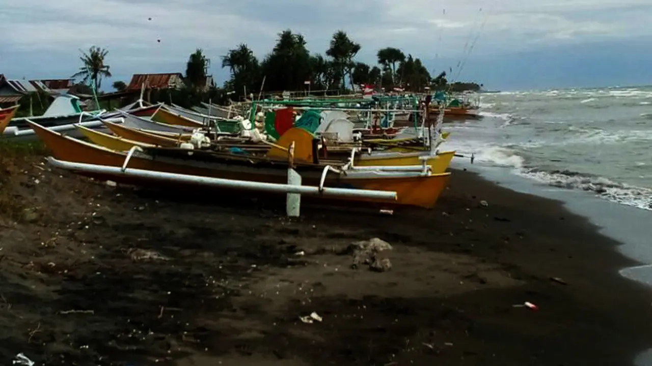 Perahu Jollorok