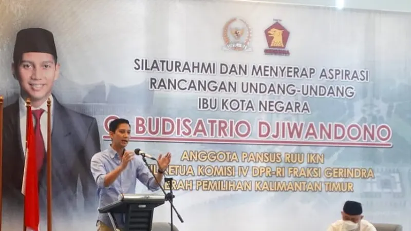 Budi Djiwandono atau memiliki nama lengkap Gerardus Budisatrio Djiwandono merupakan keponakan Prabowo Subianto yang kini ditunjuk sebagai salah satu juru bicara (jubir) pemenangan pemilu pada Pemilu 2024 mendatang.