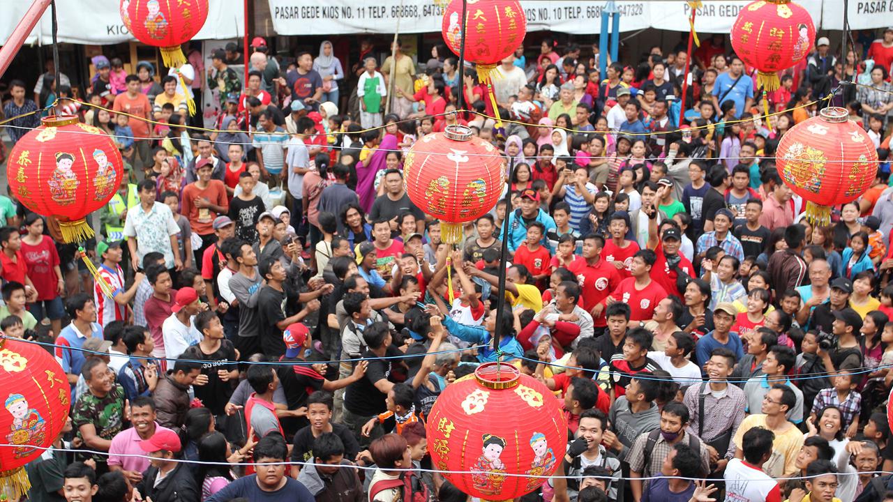 Jelang Imlek, 1 Ton Kue Keranjang Ludes di Solo