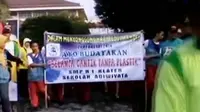 VIDEO: Kreativitas Kaum Ibu di Medan Sulap Sampah Jadi Rupiah