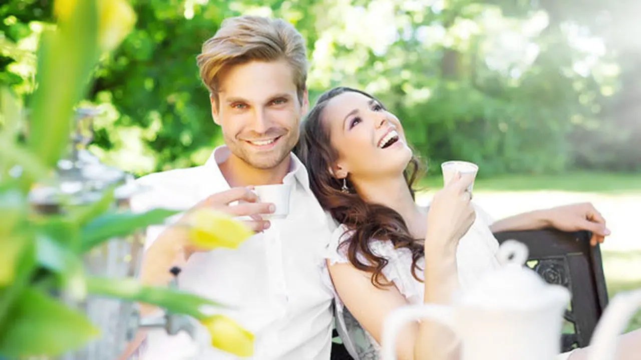(c) shutterstock