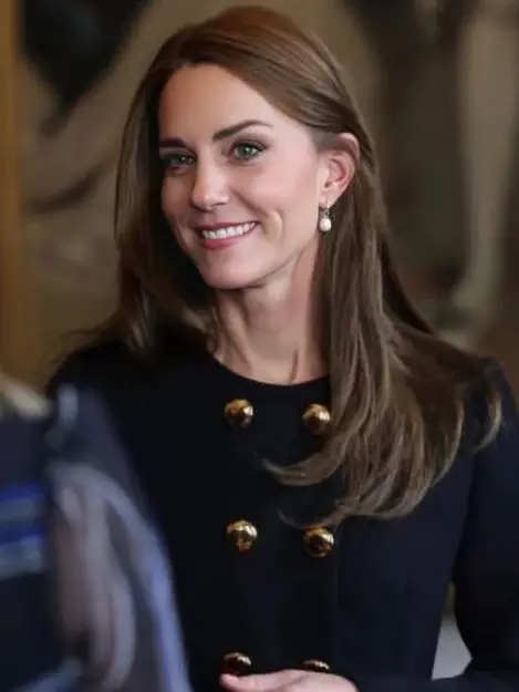 Penuh Makna, Ini Tampilan Perdana Kate Middleton Setelah Pemakaman Ratu Elizabeth II