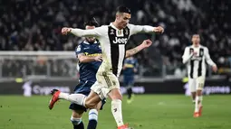 2. Cristiano Ronaldo (Juventus) - 9 gol dan 5 assist (AFP/Marco Bertorello)