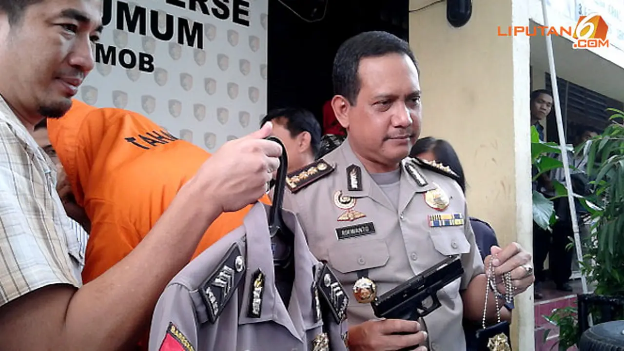 polisi-gadungan130725b.jpg