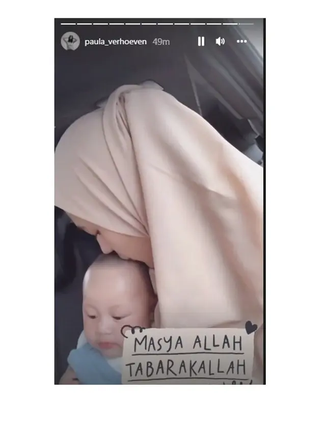 6 Potret Paula Verhoeven Unggah Foto Berhijab, Banjir Pujian