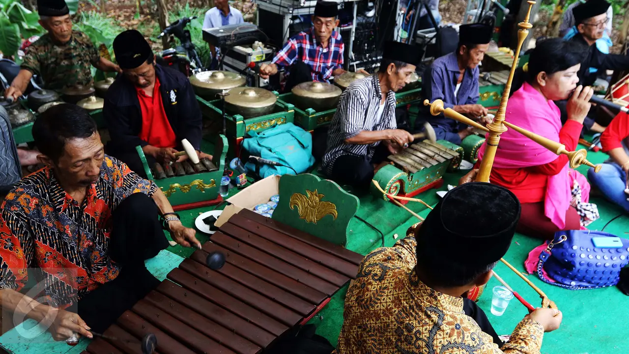20170203-Pudarnya Kesenian GONG Si Bolong Asal Depok-Jawa Barat
